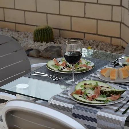 公寓 Erna Relax Dream 卡亚俄萨尔瓦赫